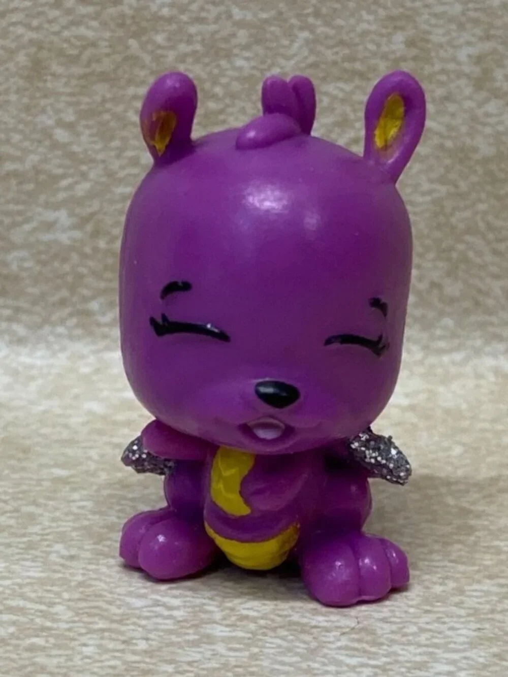 Purple Kangaroose Season 2 Hatchimals CollEGGtibles